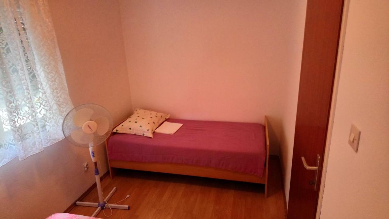 Nimcevic Biograd Na Moru